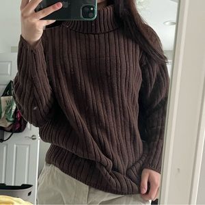 Turteneck sweater